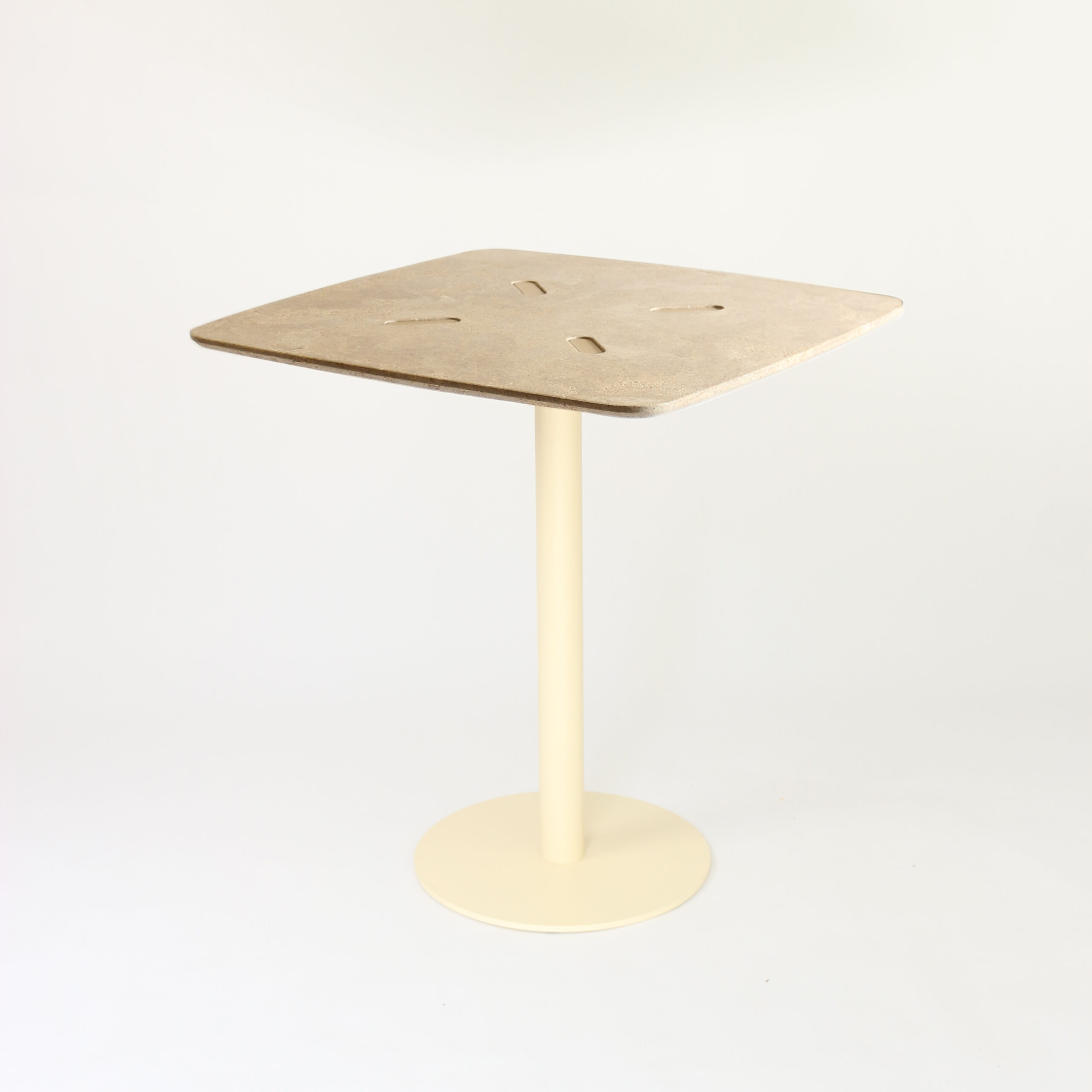 table newport-INSTAED