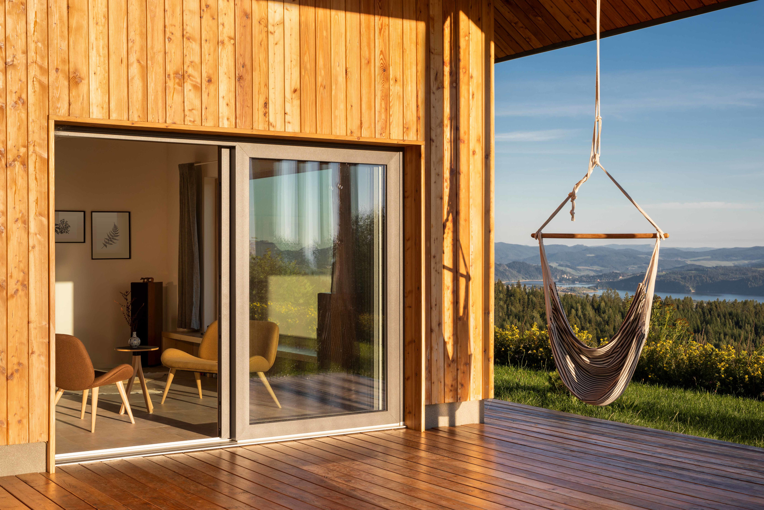 tilkka-armchair-tilkka-sofa-01-4397