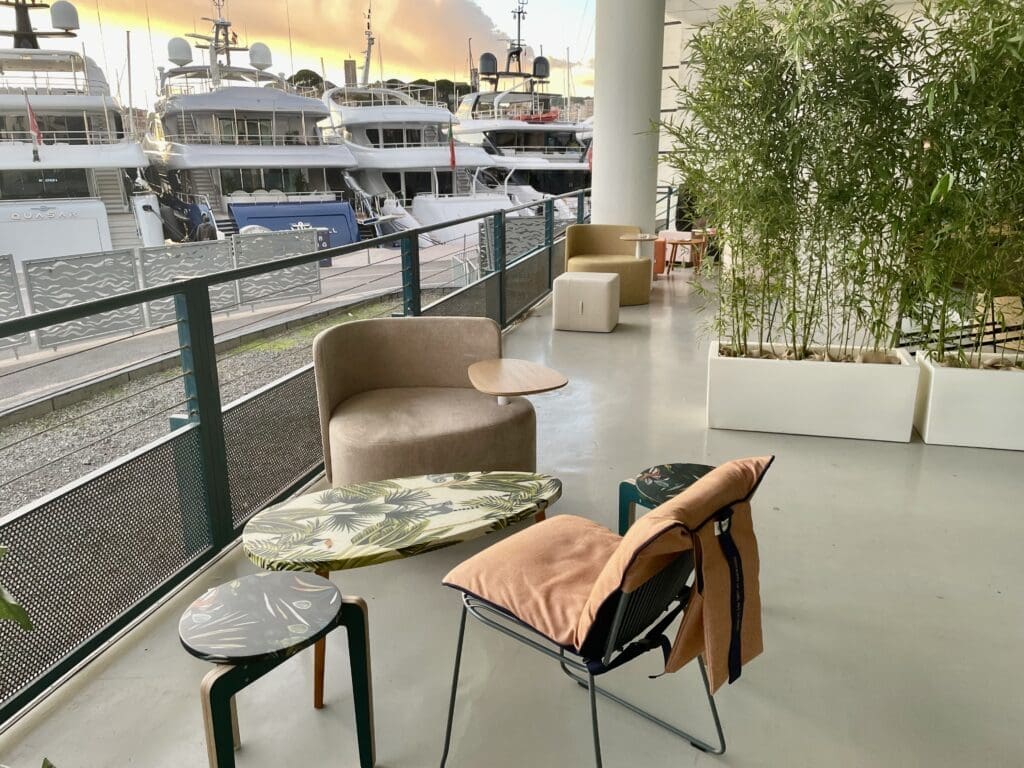 Workplace 2025